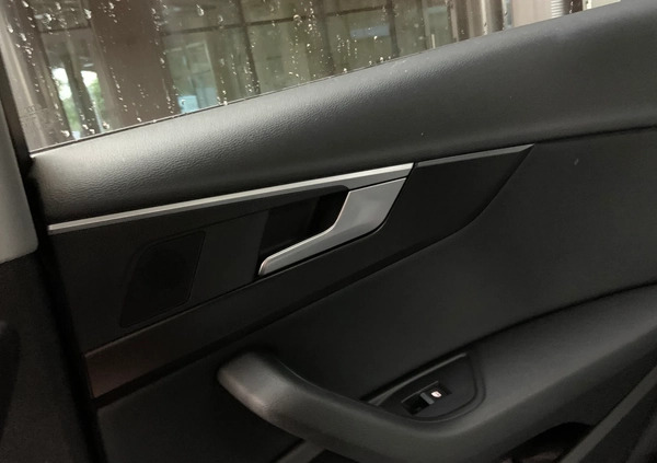 Audi A4 cena 82900 przebieg: 276708, rok produkcji 2016 z Kowal małe 436